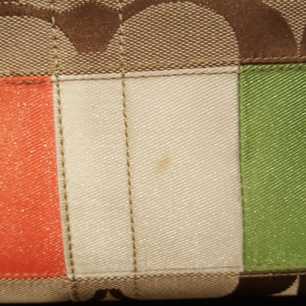 Authentic Coach canvas tote women's purse - Picture 6 of 8